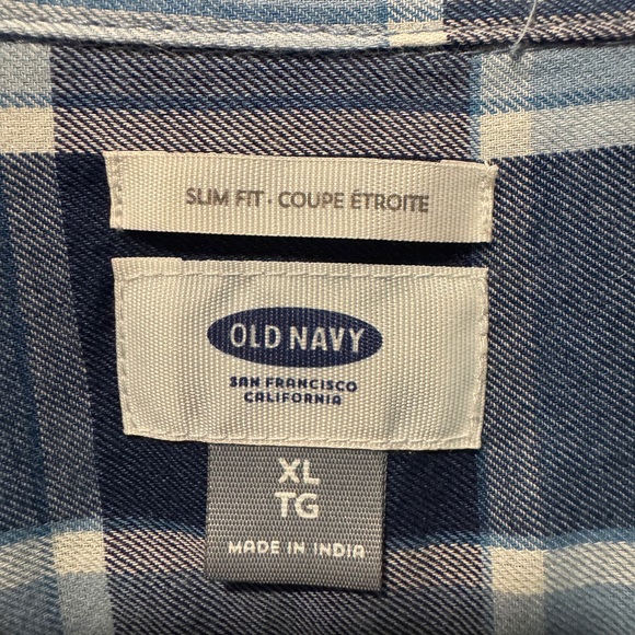 Old Navy Men's Navy and Light Blue Plaid Shirt - Picture 2 of 3